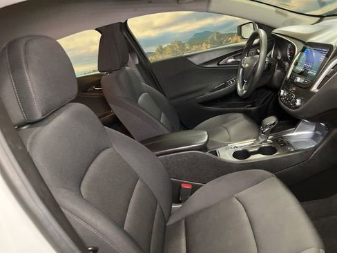 Used 2024 Chevrolet Malibu LT image 57