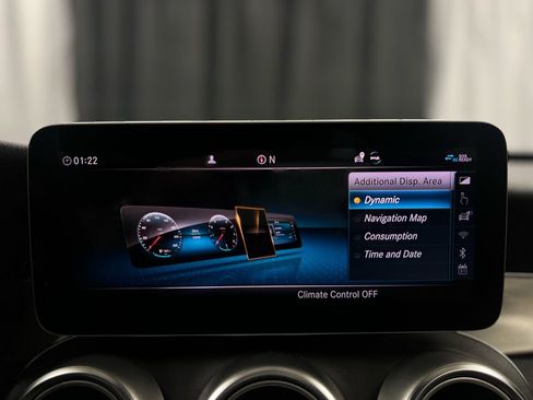 Used 2019 Mercedes-Benz C 300 4MATIC Sedan image 32