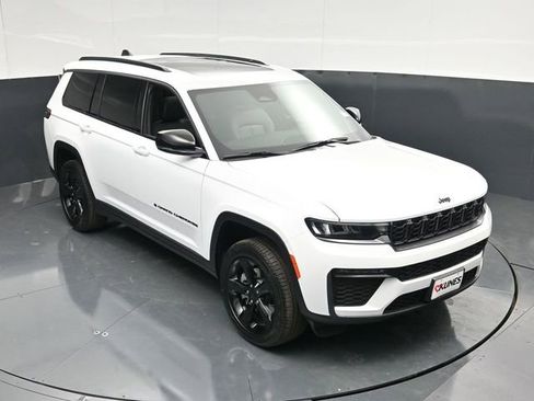 New 2026 Jeep Grand Cherokee L Limited AWD/4WD image 50