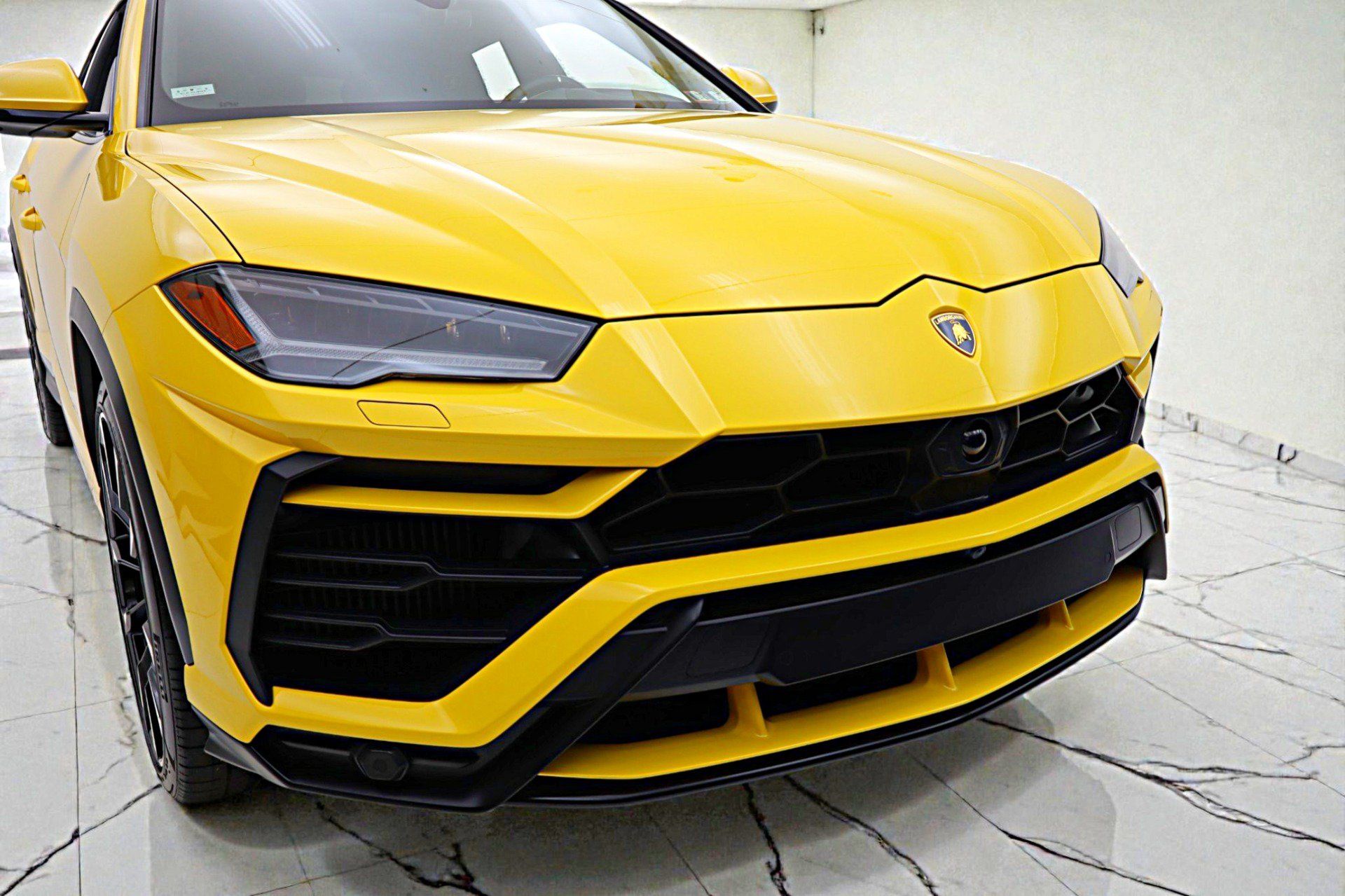 Used 2022 Lamborghini Urus AWD/4WD image 12
