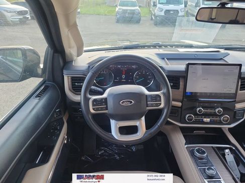 Certified 2024 Ford Expedition Limited AWD/4WD image 9