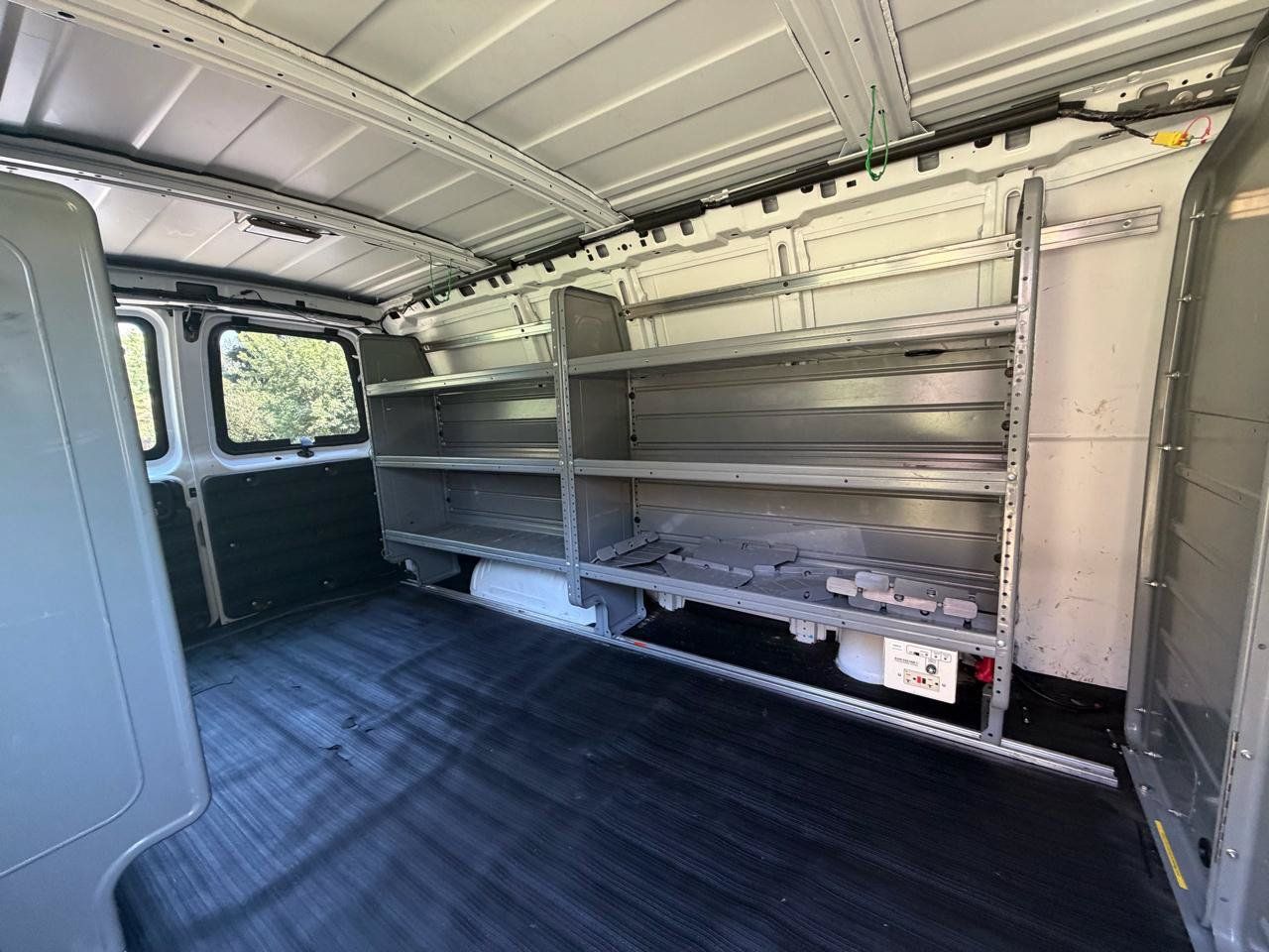 Used 2013 Chevrolet Express 1500 AWD image 18