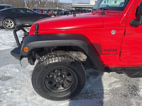 Used 2015 Jeep Wrangler Sport image 6