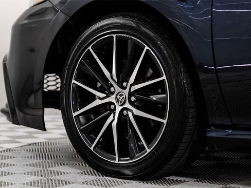 Used 2021 Toyota Camry SE image 49