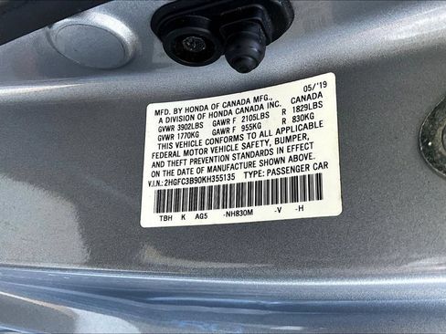 Used 2019 Honda Civic Touring image 18