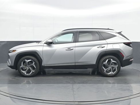 Used 2023 Hyundai Tucson SEL w/ Convenience Package image 3