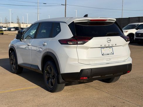New 2026 Nissan Rogue SV image 6