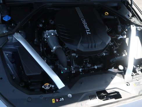 Used 2022 Genesis G70 3.3T RWD image 45