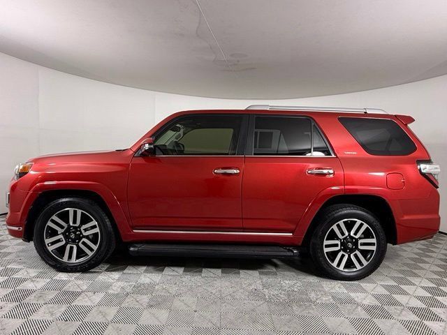 Used 2021 Toyota 4Runner Limited RWD image 3