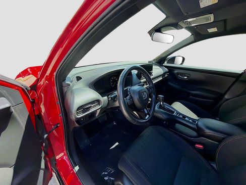 Certified 2024 Honda HR-V Sport image 9