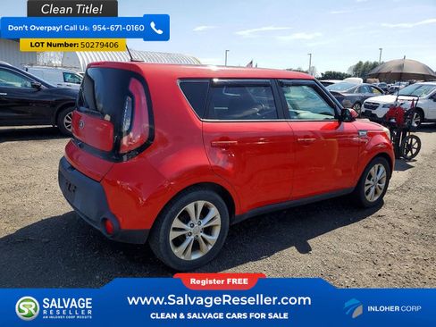 Used 2015 Kia Soul + w/ Primo Package FWD image 4