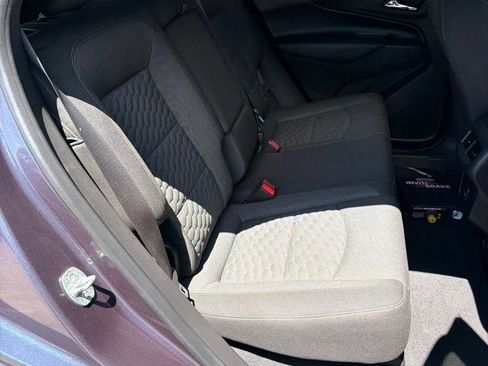 Used 2019 Chevrolet Equinox LT w/ Sun & Navigation Package AWD/4WD image 39