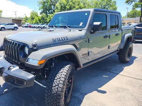 Used 2022 Jeep Gladiator Sport AWD/4WD image 15