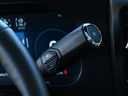 Used 2026 Ford F450 Platinum w/ Platinum Plus Package image 29