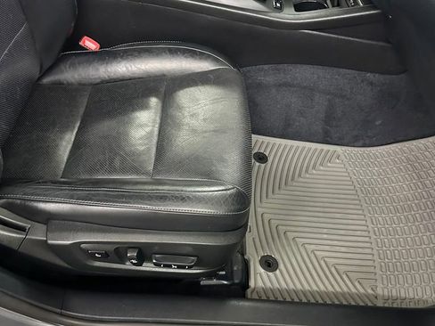 Used 2013 Lexus ES 350 image 40