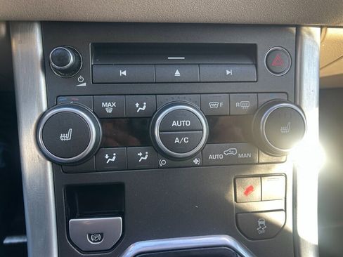 Used 2015 Land Rover Range Rover Evoque Pure Plus image 14