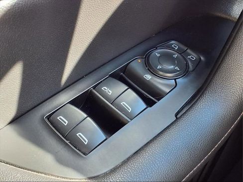 Used 2022 Chevrolet Blazer Premier image 15