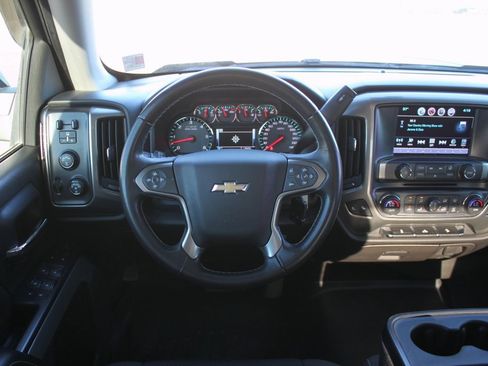 Used 2018 Chevrolet Silverado 1500 LT w/ All Star Edition image 10