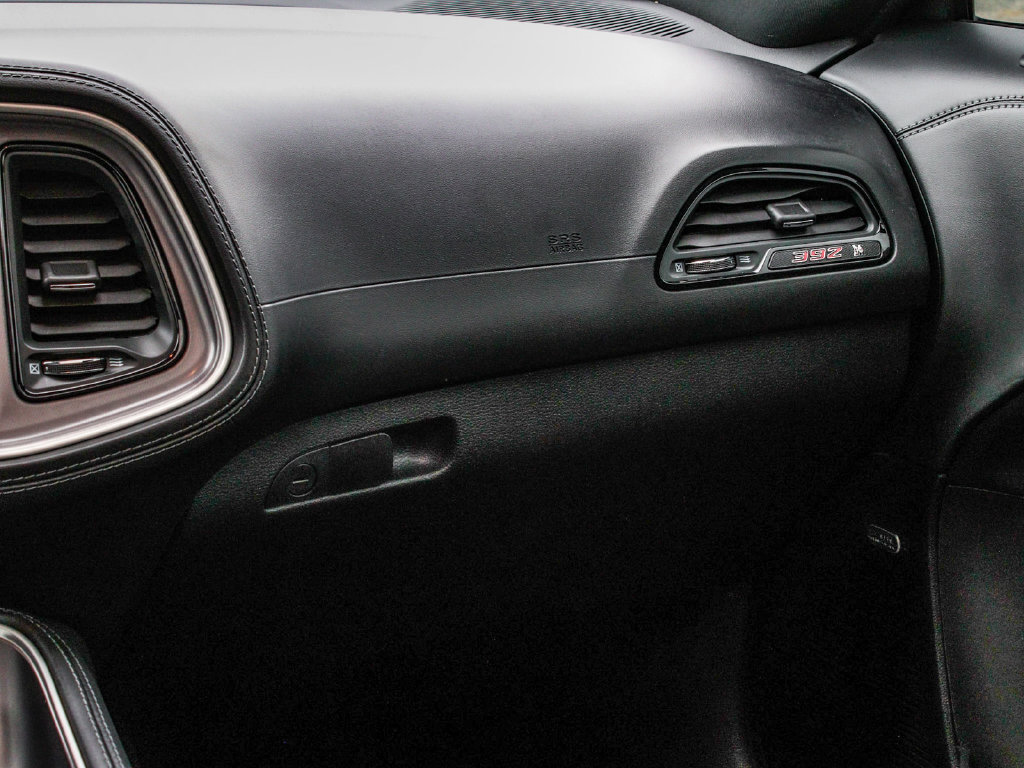 Used 2022 Dodge Challenger R/T Scat Pack RWD image 15