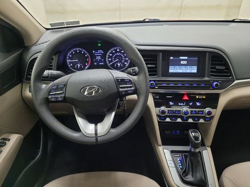 Used 2020 Hyundai Elantra SE w/ Cargo Package (C1) FWD image 22