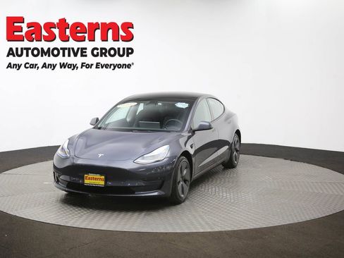 Used 2023 Tesla Model 3 Standard Range image 50