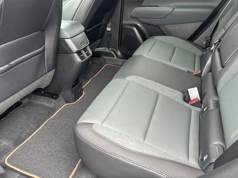 Used 2026 GMC Terrain AT4 w/ Technology Package II AWD/4WD image 15
