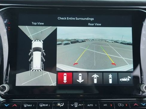 Used 2024 Jeep Grand Wagoneer L Series III image 32