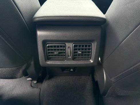 Used 2025 Toyota Camry SE w/ Convenience Package FWD image 21