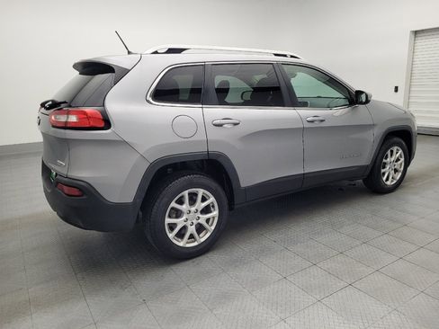 Used 2014 Jeep Cherokee Latitude w/ Cold Weather Group AWD/4WD image 10