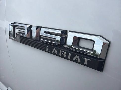 Used 2015 Ford F150 Lariat w/ Equipment Group 501A Mid AWD/4WD image 5