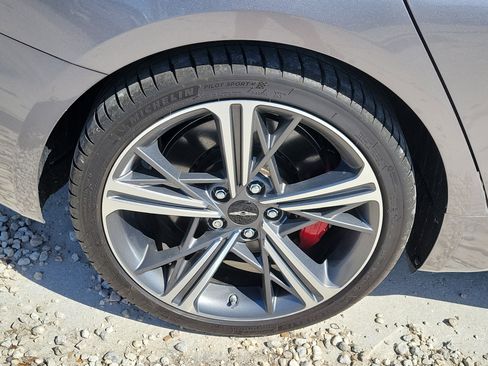 Used 2024 Genesis G70 3.3T Advanced w/ Sport Prestige Package RWD image 10