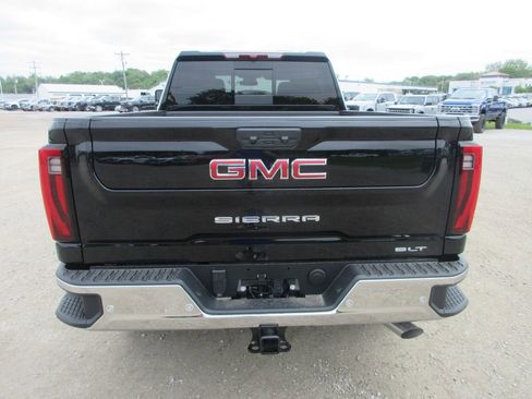 New 2026 GMC Sierra 2500 SLT w/ SLT Premium Package AWD/4WD image 6