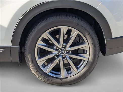 Used 2020 MAZDA CX-9 Signature image 17
