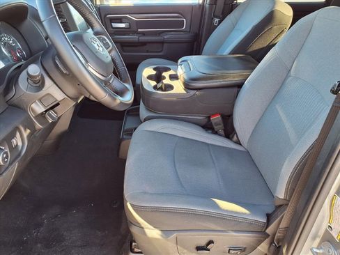 Used 2024 RAM 2500 Big Horn w/ Bed Utility Group image 48