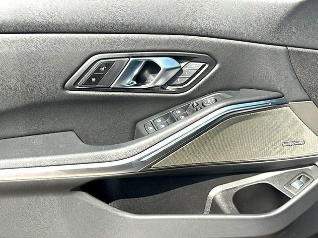 New 2026 BMW 330i Sedan w/ M Sport Package RWD image 44