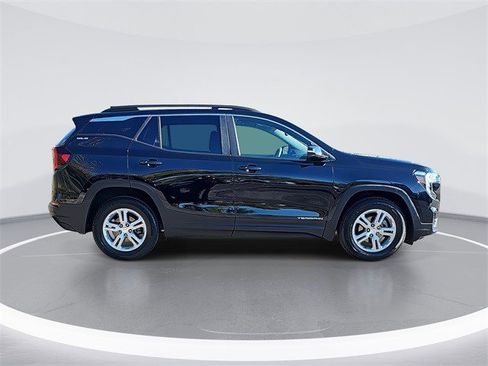 Certified 2024 GMC Terrain SLE w/ Driver Convenience Package image 27