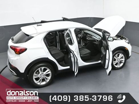 Used 2021 Buick Encore GX Preferred w/ Cold Weather Comfort Package image 25