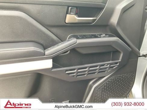 Used 2024 Toyota Tacoma TRD Off-Road image 19