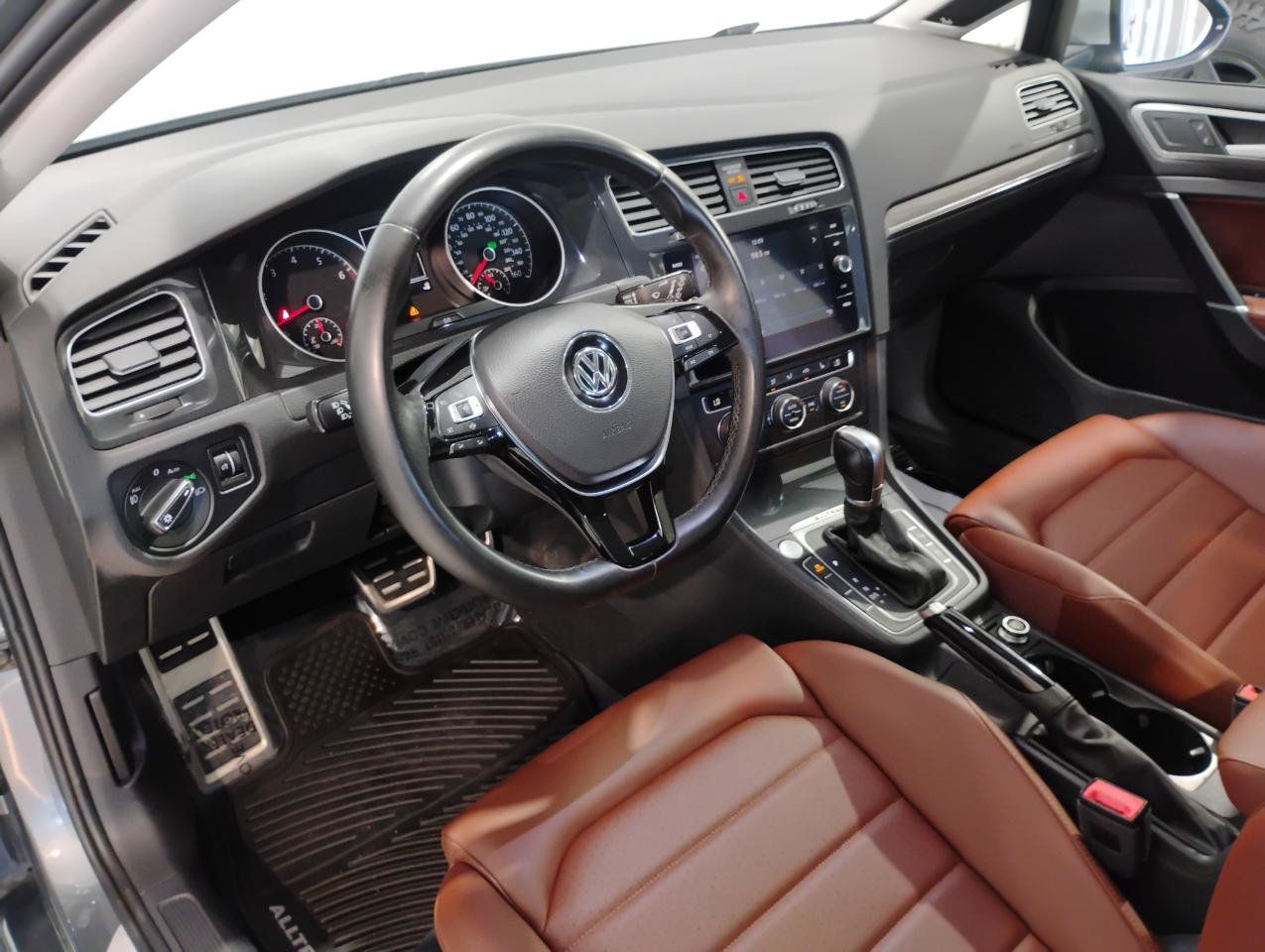 Used 2019 Volkswagen Golf Alltrack SE AWD/4WD image 28