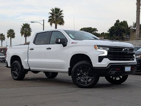 New 2026 Chevrolet Silverado 1500 LT Trail Boss w/ LT Trail Boss Premium Package AWD/4WD image 2