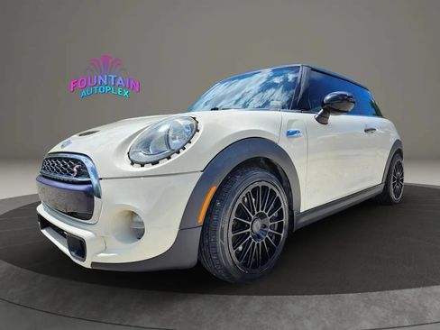 Used 2015 MINI Cooper S FWD image 2
