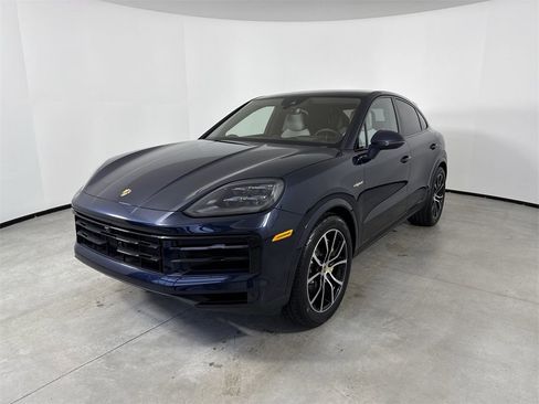 New 2026 Porsche Cayenne S image 1