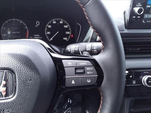 New 2025 Honda Pilot TrailSport image 14