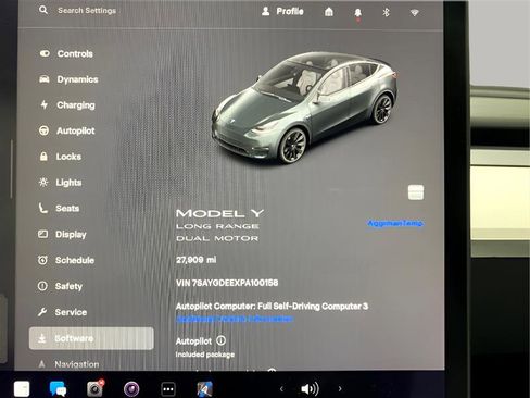 Used 2023 Tesla Model Y Long Range image 21