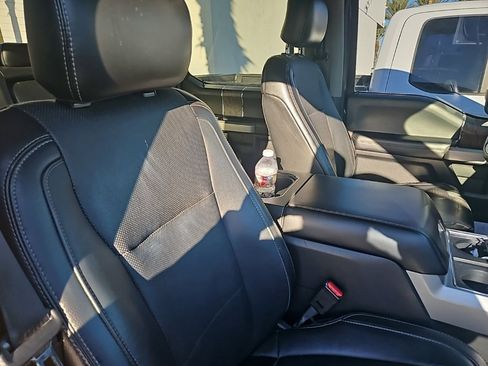 Used 2017 Ford F250 Lariat w/ Lariat Value Package image 4