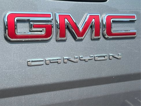 Used 2021 GMC Canyon AT4 w/ Driver Alert Package AWD/4WD image 28