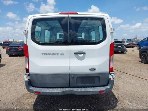 Used 2016 Ford Transit 150 130 Low Roof RWD image 6