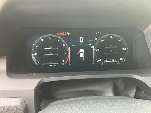 Used 2025 Toyota Tacoma TRD Off-Road image 18