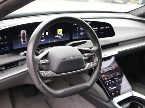 Used 2024 Lucid Air Touring AWD/4WD image 17