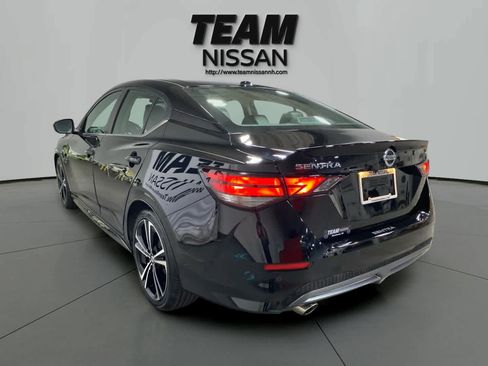 Used 2021 Nissan Sentra SR w/ SR Premium Package image 5